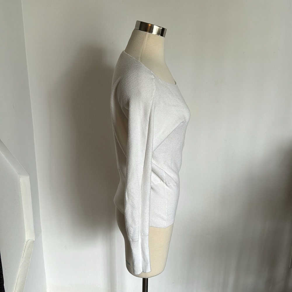 One Shoulder Sweater - Picture 4 of 5
